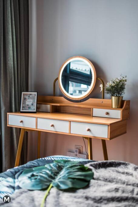 Pangsapuri 500mbpsnetflix Luxury 6+1 Pax M Vertica *
