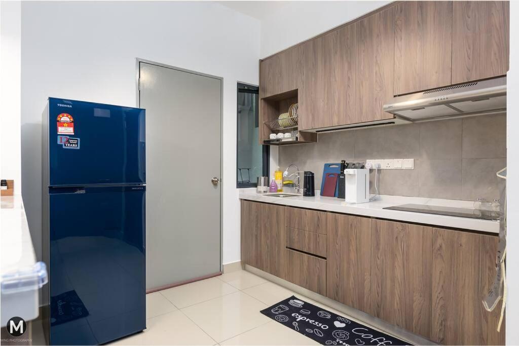 Pangsapuri 500mbpsnetflix Luxury 6+1 Pax M Vertica Kuala Lumpur